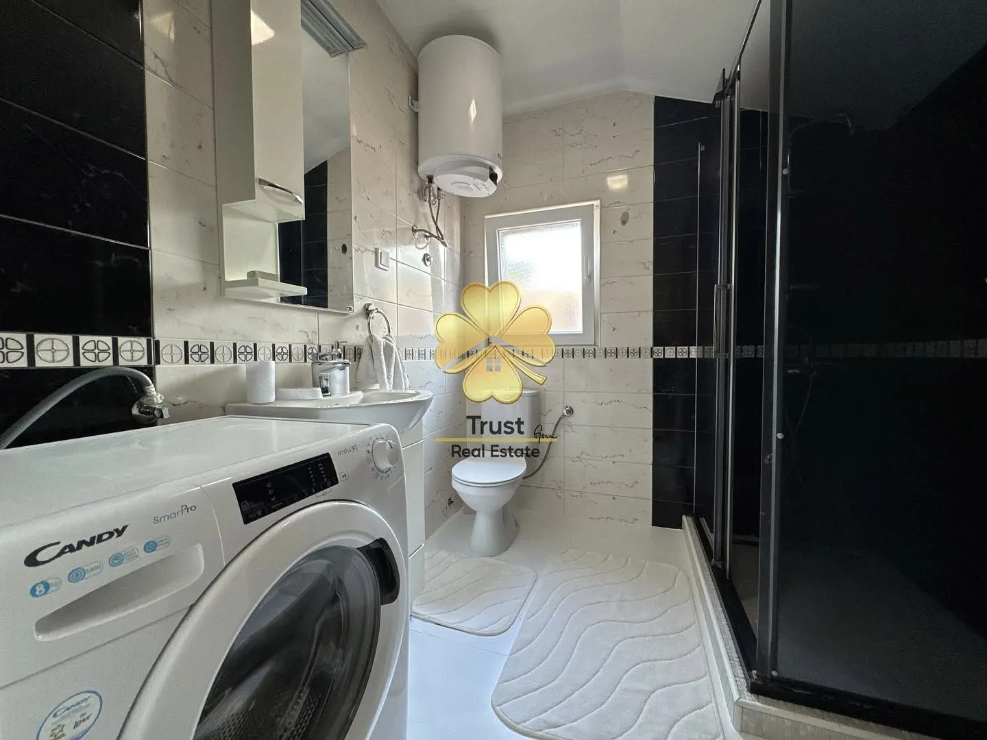 Rent, house, 250m², Tološi, Podgorica