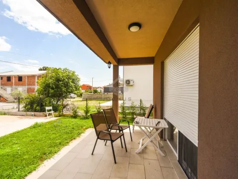 Rent, house, 135m², Murtovina, Podgorica - image 7