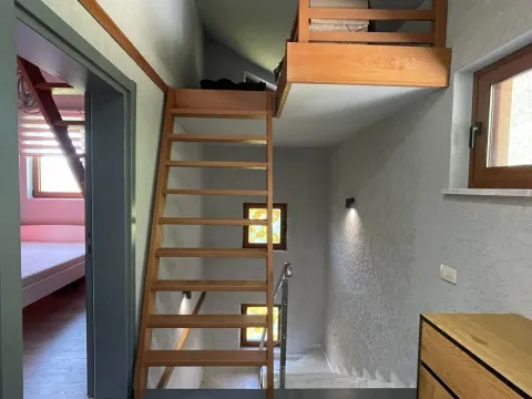 Prodaja, kuća, 250m², Budva, Crna Gora - image 9
