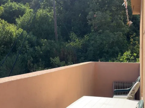 Rent, one bedroom apartment, 43m², Rafailovići, Budva - image 3