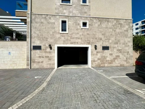 Sale, three bedroom apartment, 76m², Kava, Tivat - image 14