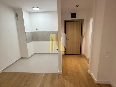 Sale, two bedroom apartment, 48m², Avijatičarsko naselje, Novi Sad Sve Podlokacije - image 3