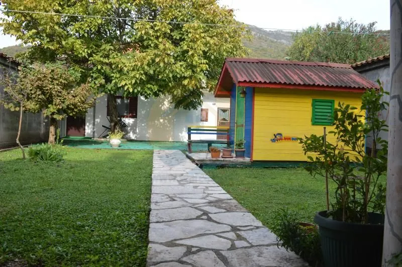 Prodaja, kuća, 300m², Bijela, Herceg Novi