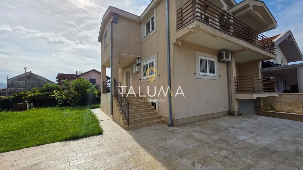 Izdavanje, kuća, 300m², Gornja Gorica, Podgorica