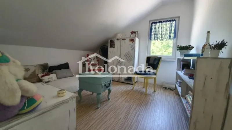 Prodaja, kuća, 340m², Sopot, Beograd