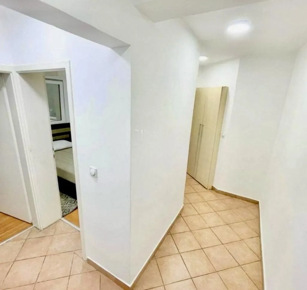 Rent, two bedroom apartment, 59m², Centar, Podgorica