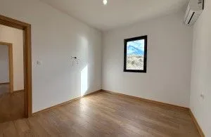 Prodaja, trosoban stan, 126m², Reževići, Budva