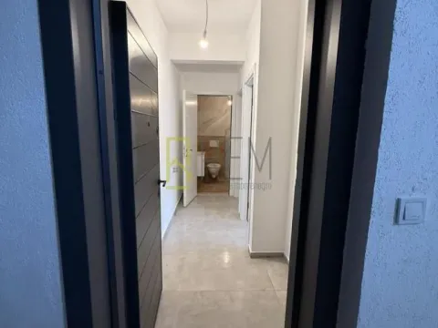 Prodaja, jednosoban stan, 43m², Zabjelo, Podgorica - image 8