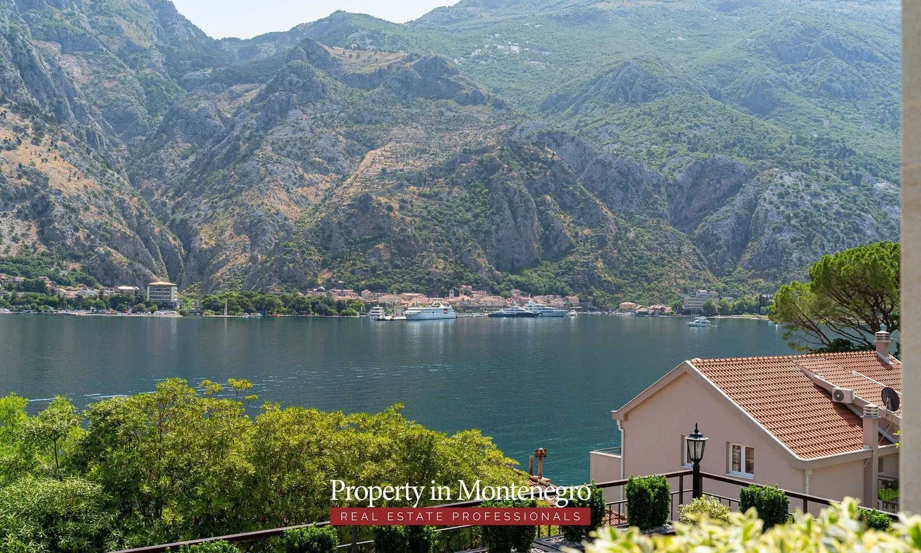 Prodaja, kuća, 520m², Muo, Kotor