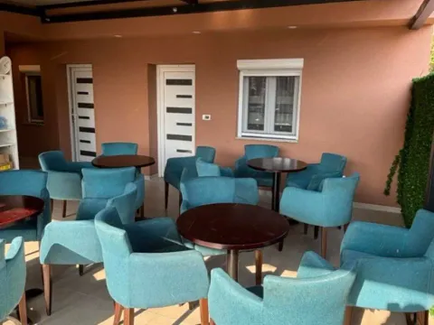 Rent, house, 350m², Dobanovci, Surčin - image 5