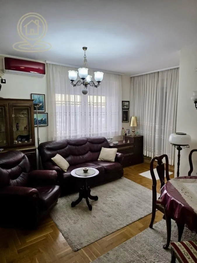 Rent, two bedroom apartment, 50m², Voždovac Sve Podlokacije, Beograd