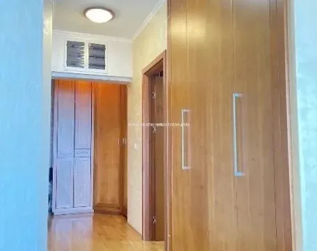 Izdavanje, dvosoban stan, 100m², Centar, Podgorica - image 10