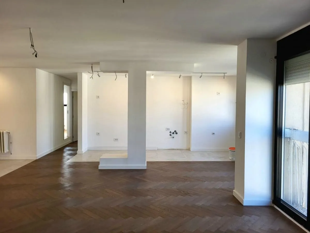 Prodaja, četvorosoban stan, 144m², Liman 4, Novi Sad Sve Podlokacije