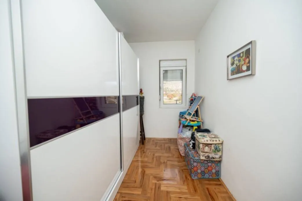 Prodaja, kuća, 198m², Zagorič, Podgorica