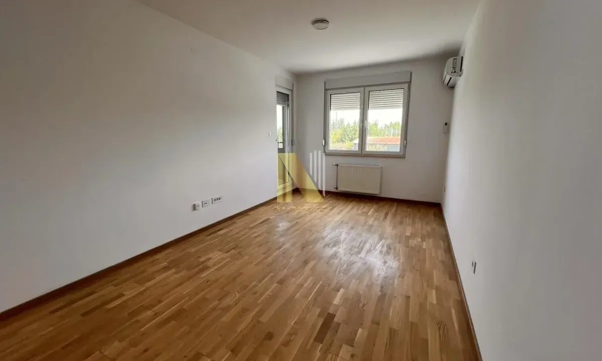 Izdavanje, jednosoban stan, 44m², Avijatičarsko naselje, Novi Sad Sve Podlokacije
