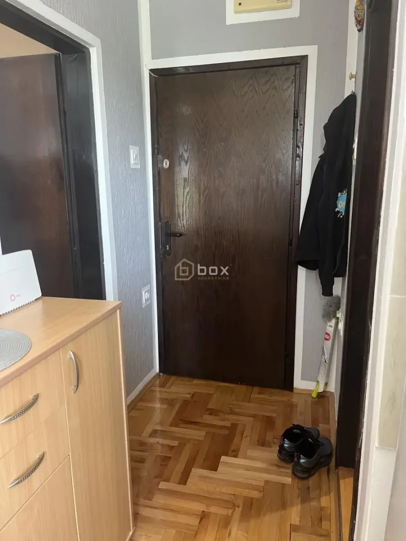 Prodaja, garsonjera, 25m², Pantelej, Niš