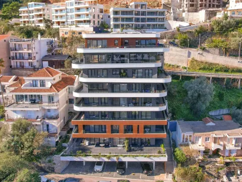 Sale, three bedroom apartment, 149m², Gospoština, Budva - image 4