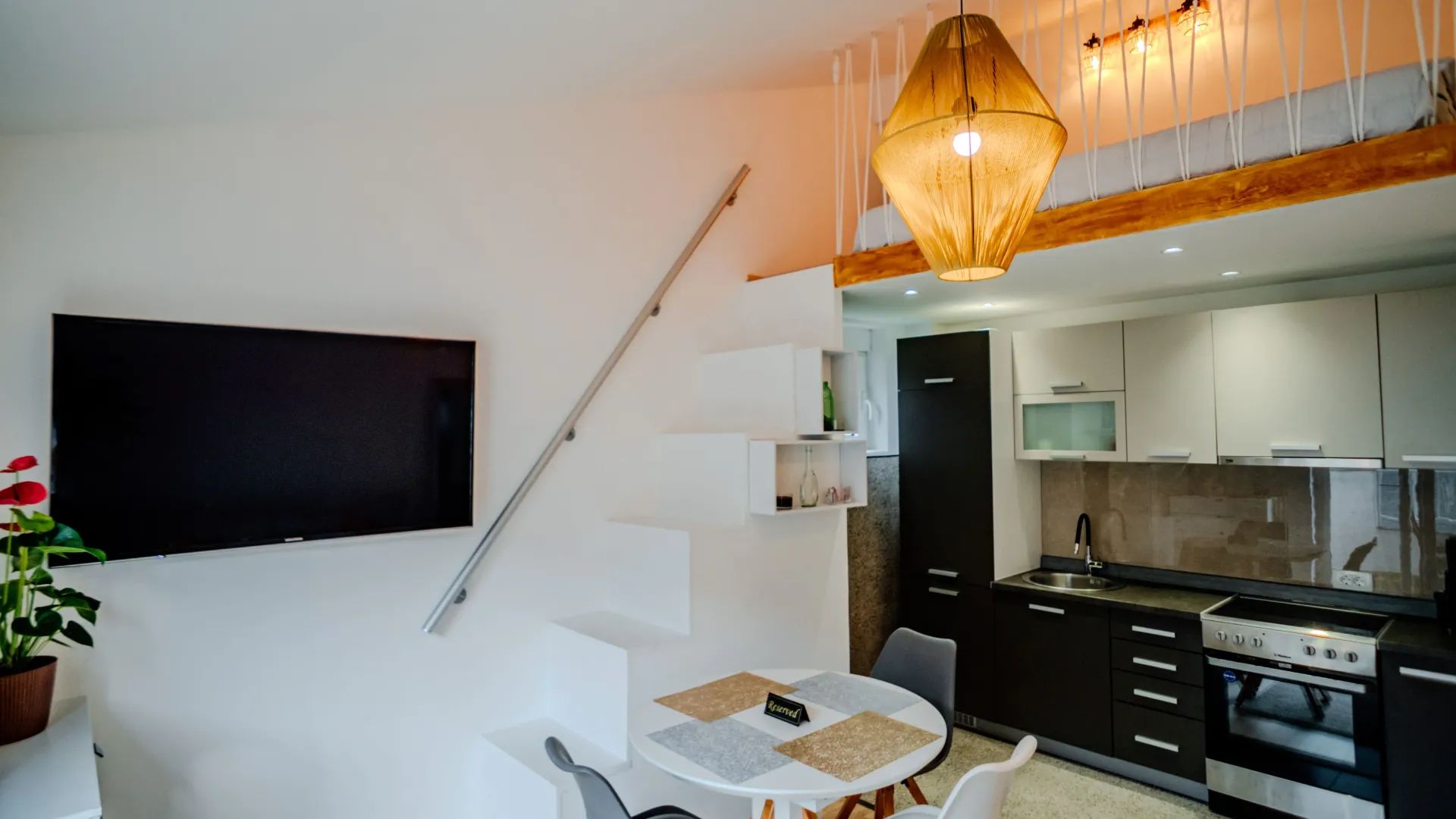 Prodaja, dvosoban stan, 50m², Muo, Kotor