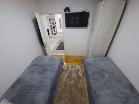 Izdavanje, trosoban stan, 78m², Đenovići, Herceg Novi - image 3