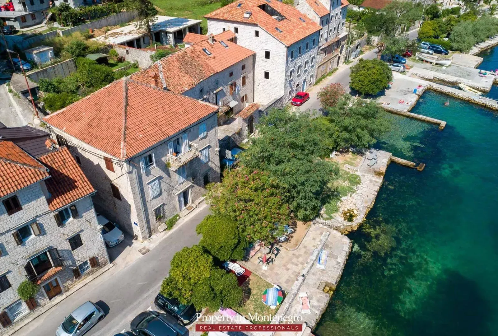 Prodaja, kuća, 321m², Prčanj, Kotor