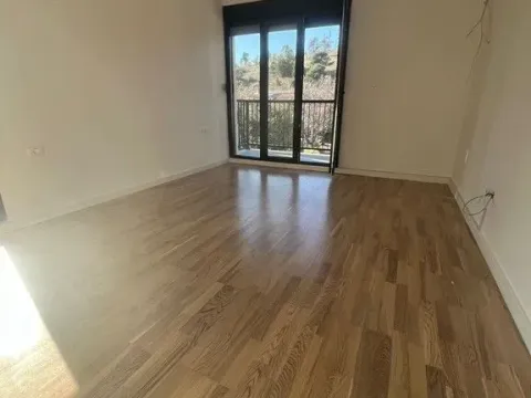 Prodaja, trosoban stan, 90m², Gorica C, Podgorica - image 10