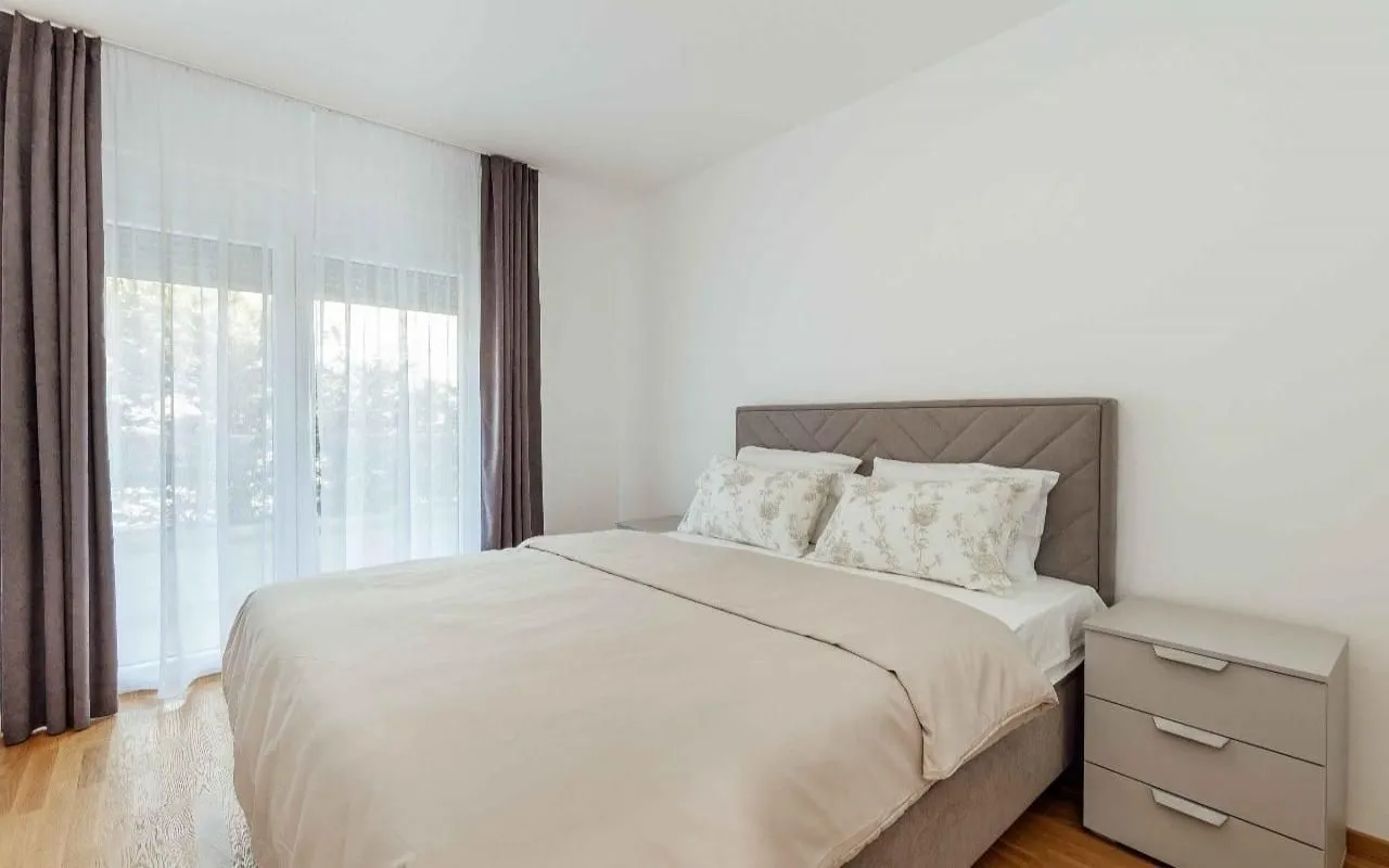 Prodaja, dvosoban stan, 138m², Baošići, Herceg Novi