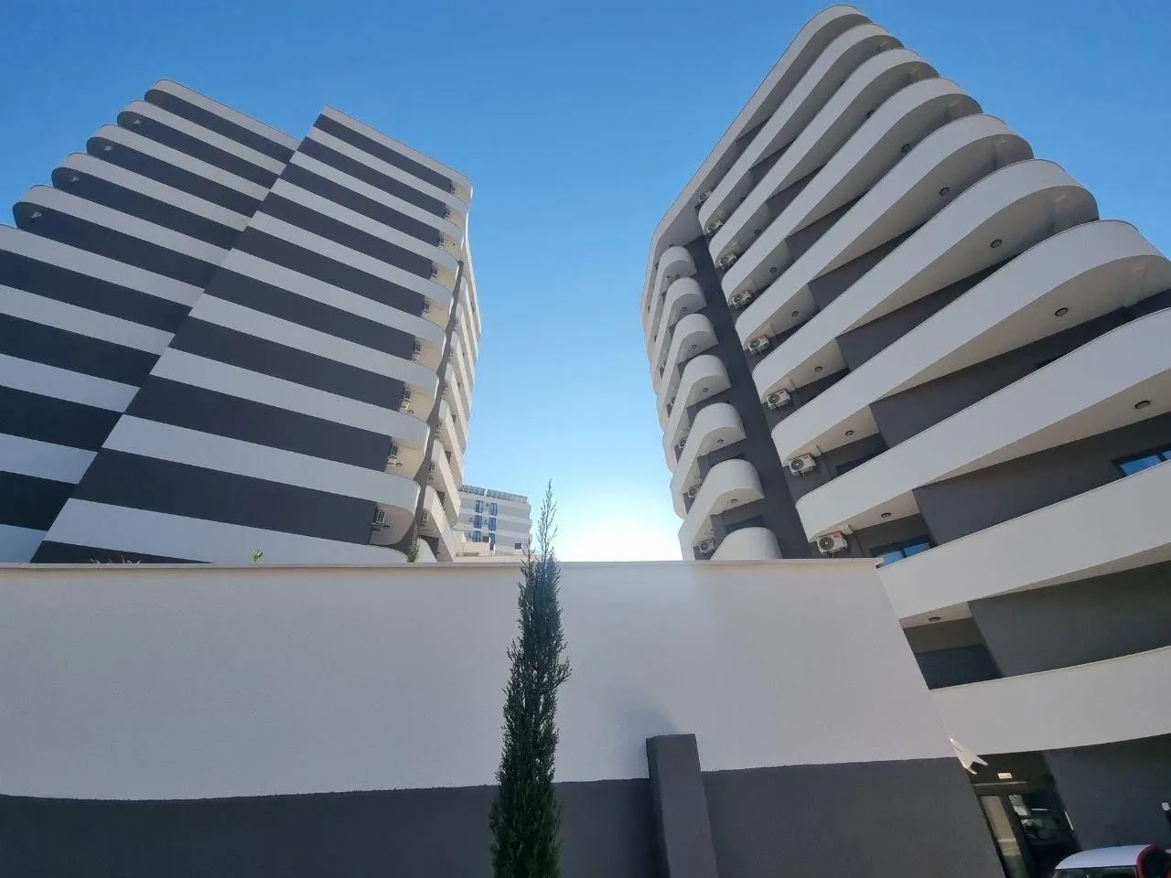 Sale, one bedroom apartment, 46m², Bečići, Budva