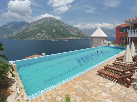Prodaja, dvosoban stan, 84m², Kostanjica, Kotor - image 17