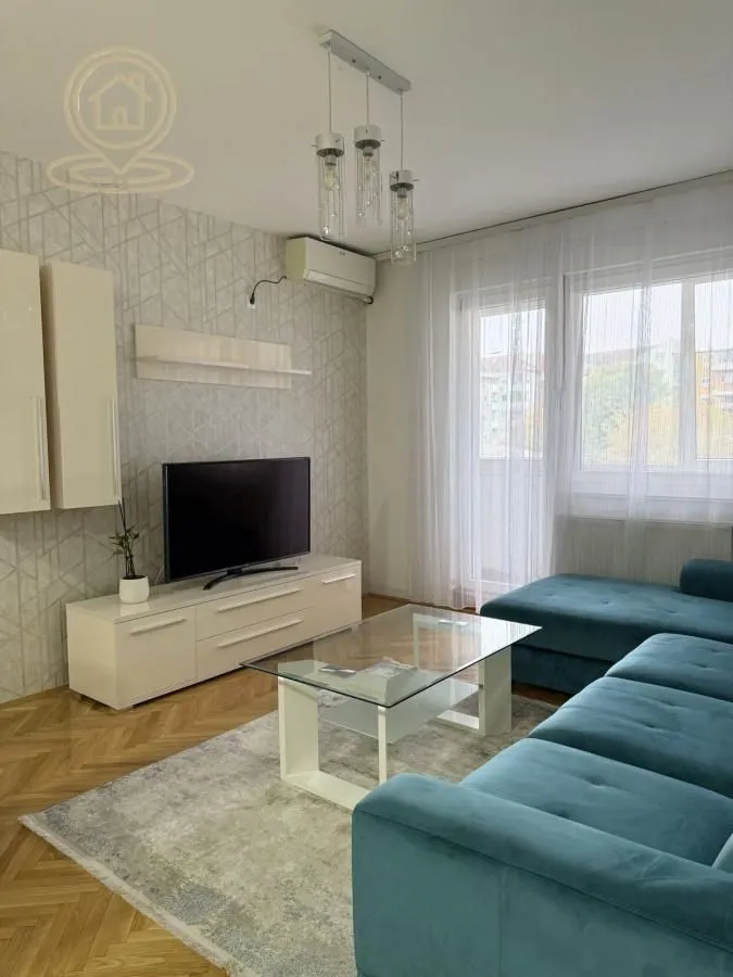 Izdavanje, dvosoban stan, 50m², Grbavica, Novi Sad Sve Podlokacije