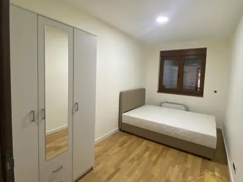 Izdavanje, dvosoban stan, 50m², Lekino Brdo, Voždovac Sve Podlokacije - image 8