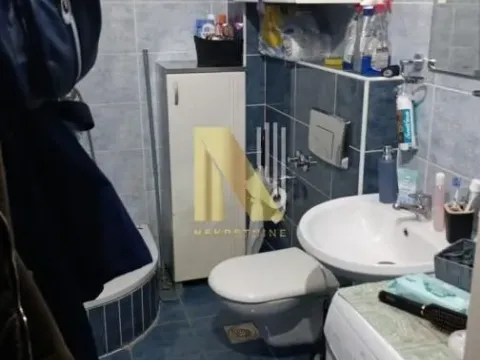 Izdavanje, jednosoban stan, 32m², Bulevar Evrope, Novi Sad Sve Podlokacije - image 4