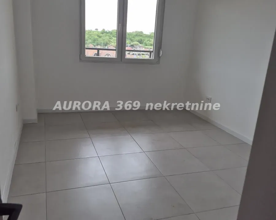 Prodaja, dvosoban stan, 62m², Irig, Srbija