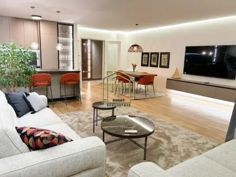 Izdavanje, dvosoban stan, 108m², Central Point, Podgorica - image 1