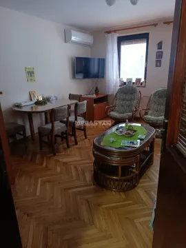 Stan in Centar