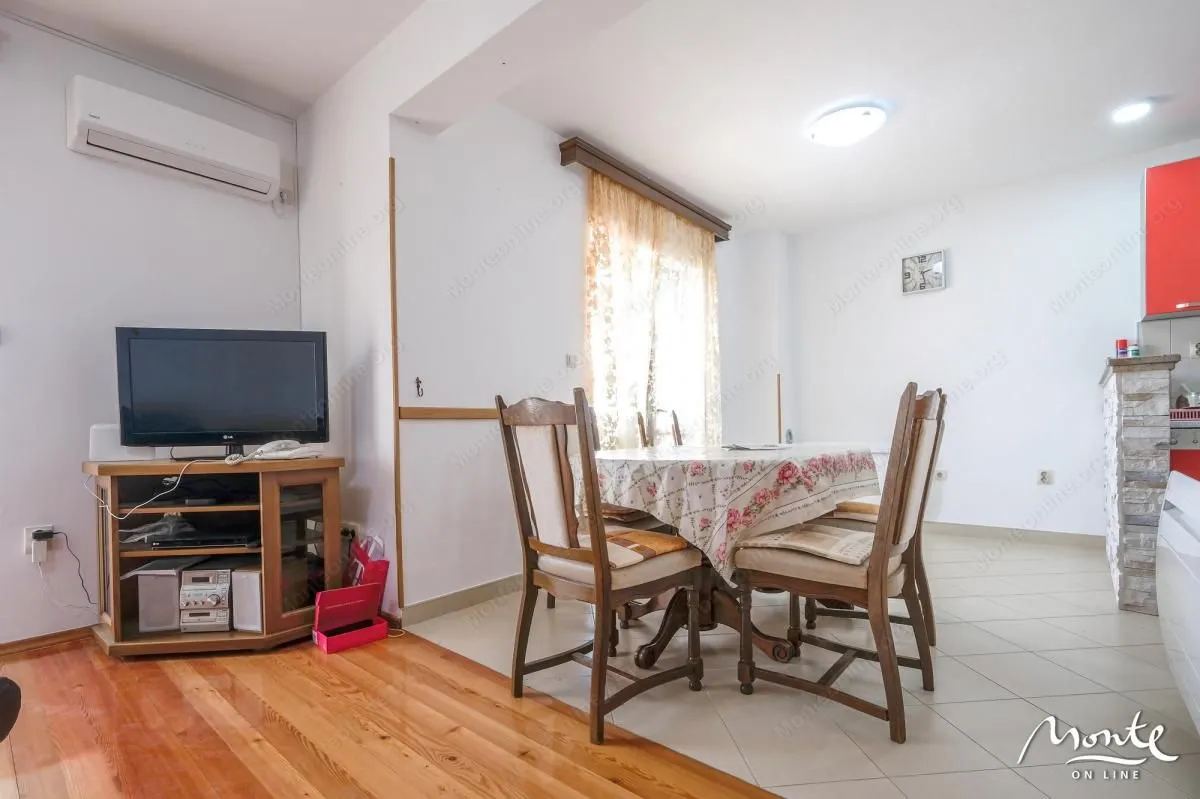 Prodaja, kuća, 200m², Bijela, Herceg Novi