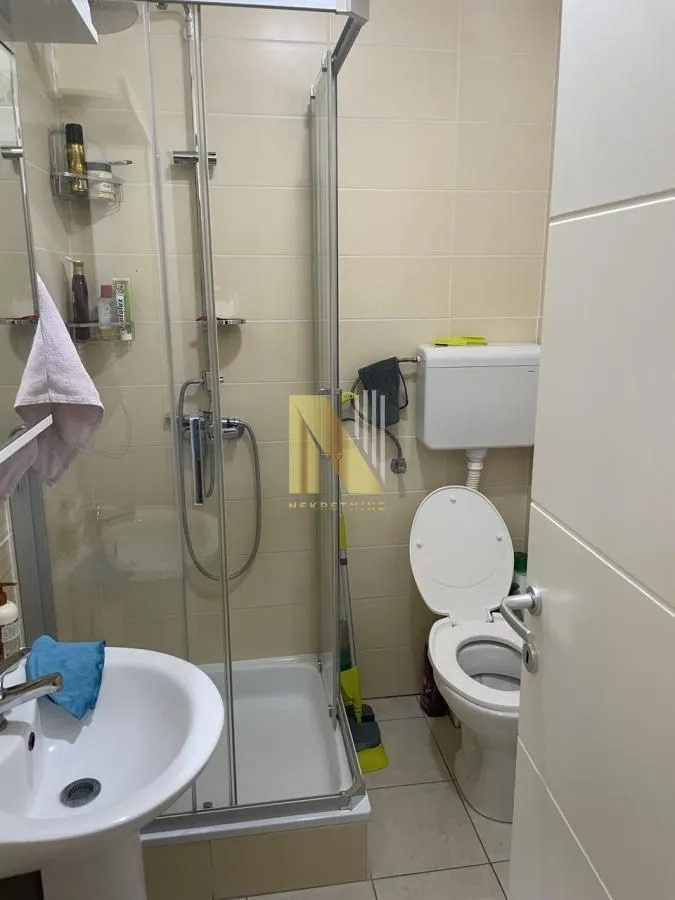 Izdavanje, jednosoban stan, 35m², Bulevar patrijarha Pavla, Novi Sad Sve Podlokacije