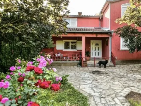 Prodaja, kuća, 250m², Podgorica, Crna Gora - image 10