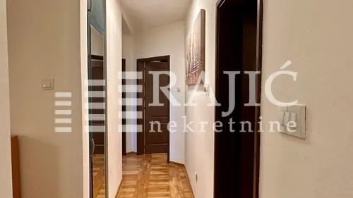 Rent, four bedroom apartment, 90m², Bogoslovija, Palilula Sve Podlokacije