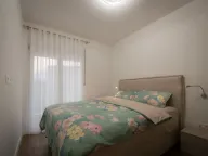 Izdavanje, jednosoban stan, 46m², Stari Aerodrom, Podgorica - image 13