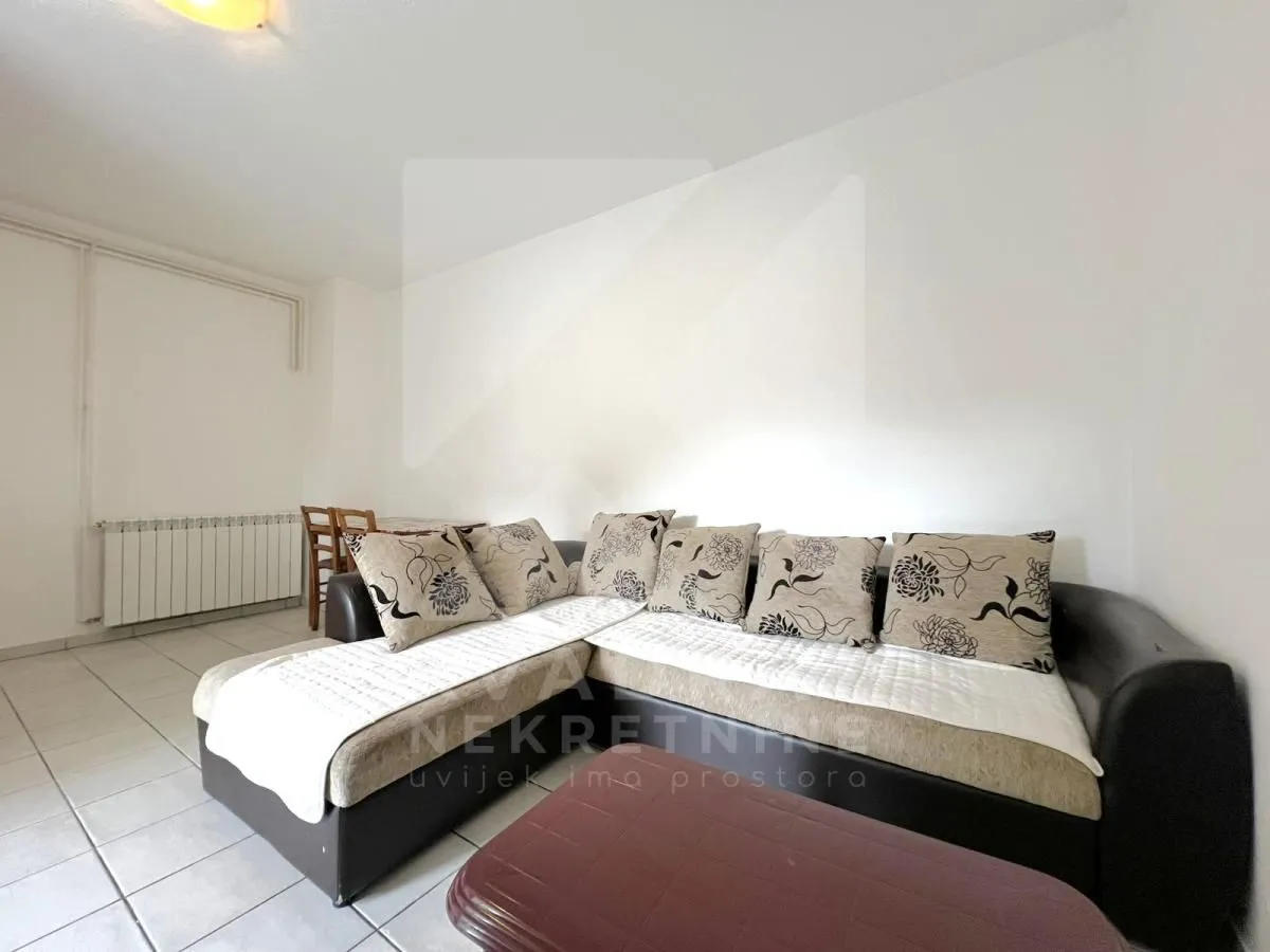 Rent, one bedroom apartment, 50m², Tološka šuma, Podgorica