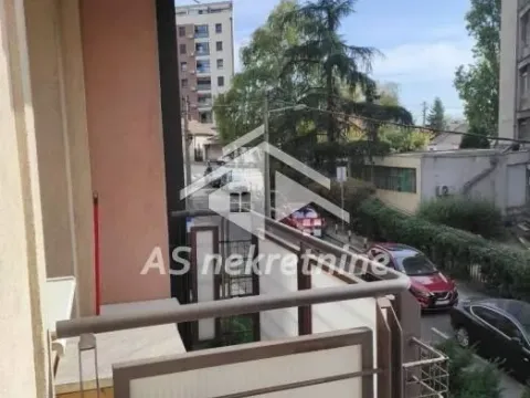 Izdavanje, trosoban stan, 80m², Lion, Zvezdara Sve Podlokacije - image 12