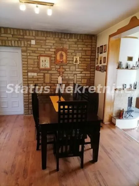 Sale, house, 860m², Banja Vrdnik, Irig