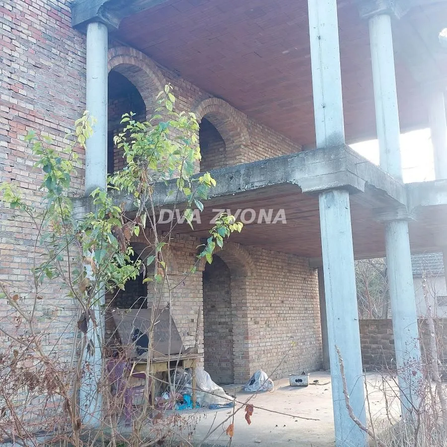 Prodaja, kuća, 240m², Bečej, Novi Sad