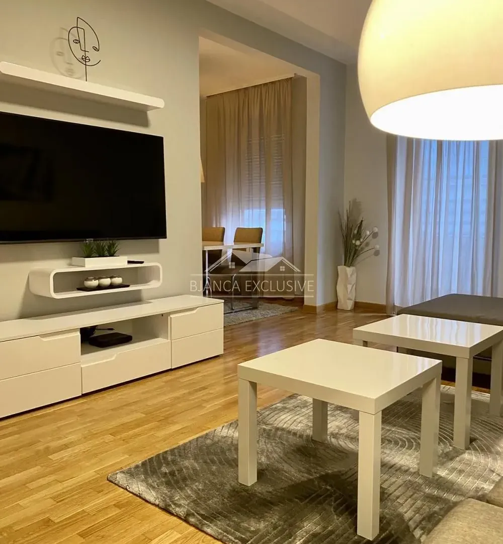 Prodaja, dvosoban stan, 60m², Belvil, Beograd