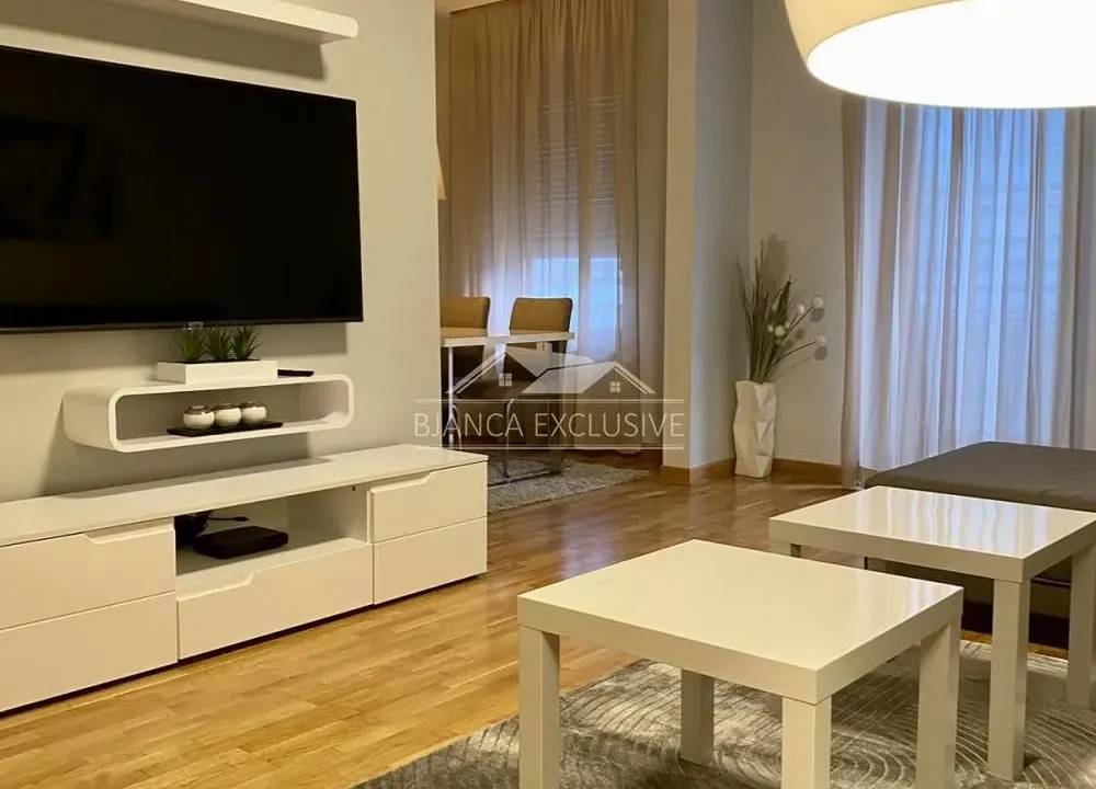 Prodaja, dvosoban stan, 60m², Belvil, Beograd