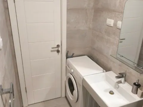 Izdavanje, garsonjera, 30m², Gorica C, Podgorica - image 6