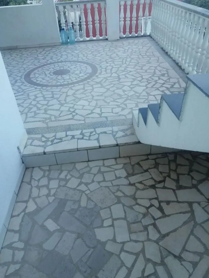 Sale, house, 730m², Bar, Crna Gora