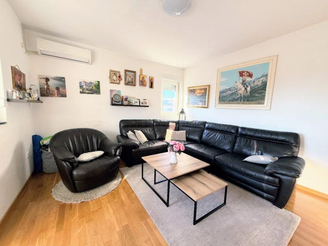 Prodaja, trosoban stan, 78m², Stari Aerodrom, Podgorica