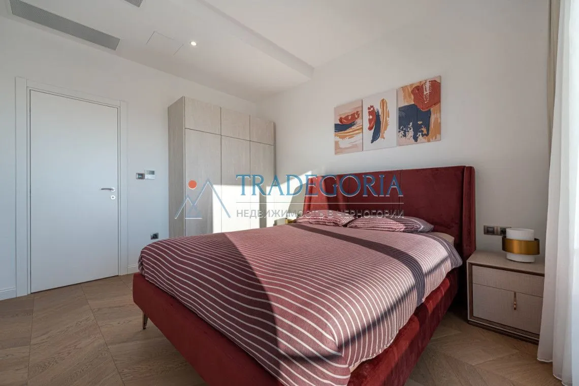 Prodaja, kuća, 290m², Krimovica, Kotor