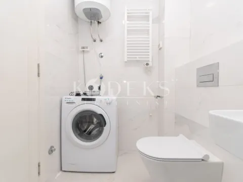 Izdavanje, jednosoban stan, 42m², Central Point, Podgorica - image 10